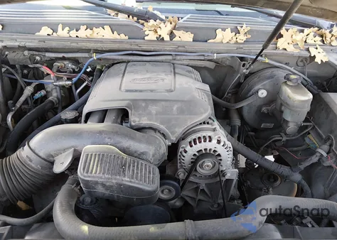 2009 Chevrolet Suburban 1500 Lt1 z USA, uszkodzony, nr VIN 1GNFC26089R228249